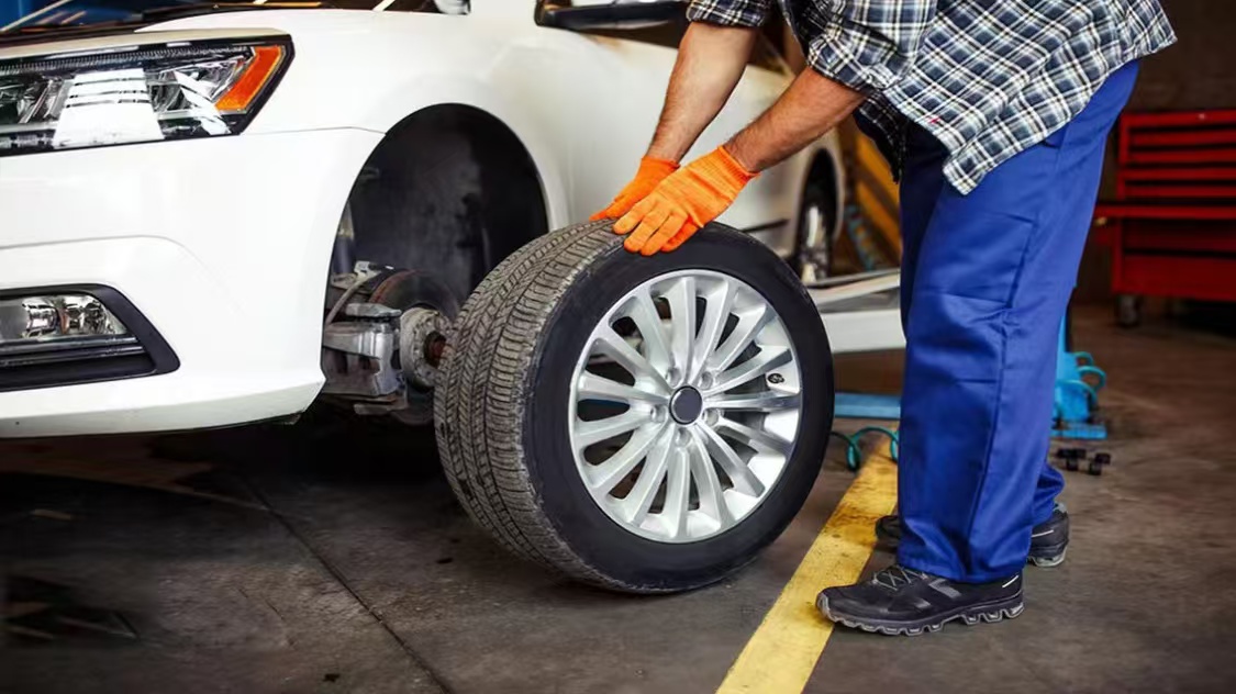 1732668667734160.jpg 补胎11.jpg